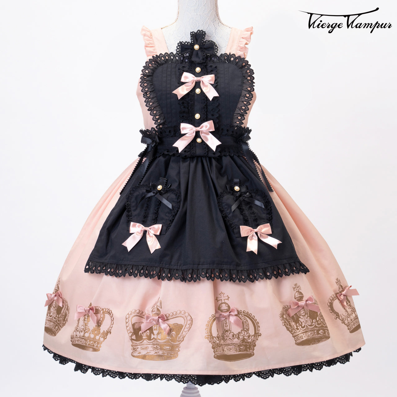 希少　さえら　AKIAKANE ゴージャス　フリル装飾 ラップドレス風エプロン クラウンエプロンJSK〈ピンク〉 – Vierge Vampur